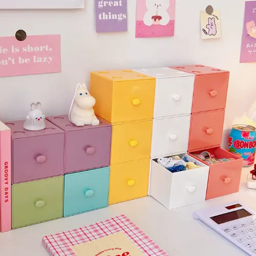 Combinable square desktop storage box